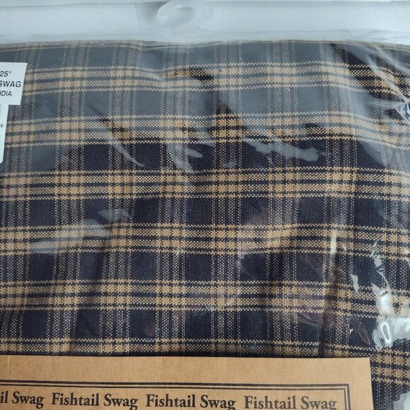 Park Designs Black Lined Fishtail Swag - Picture 3 of 3